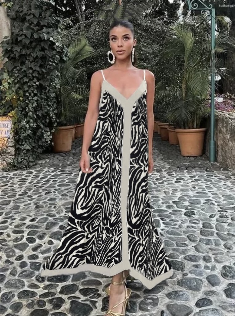 Φόρεμα midi τιραντέ σε animal print