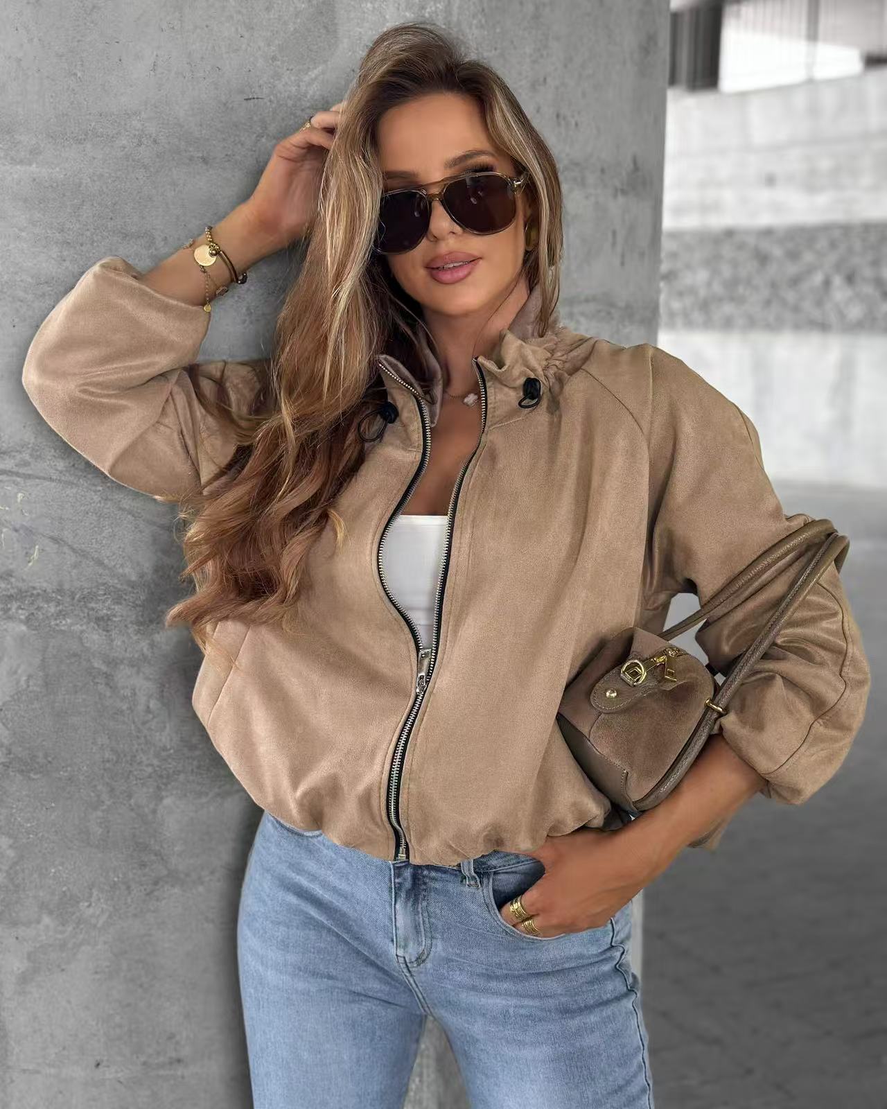 Jacket bomber με suede όψη και σούρα στο γιακά
